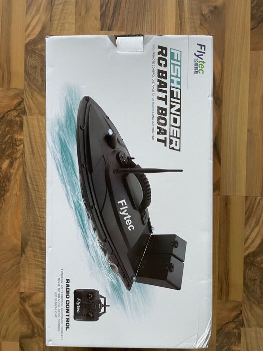 Лодка за захранка на риба „Fish Finder”