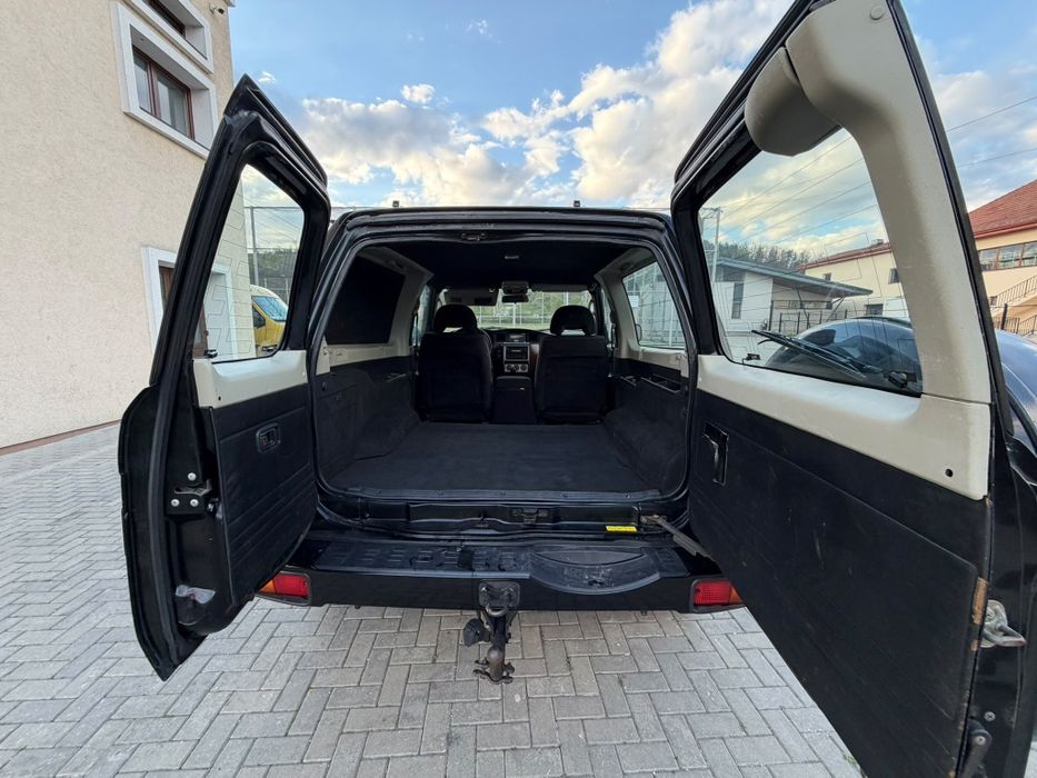 Nissan Patrol GU4  Autoutilitar