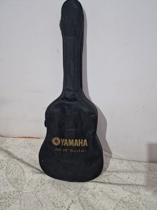 Продаётся гитара