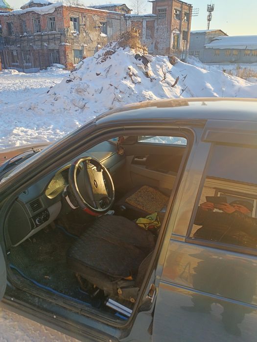 Продам Приору на ходу состояние хорошее