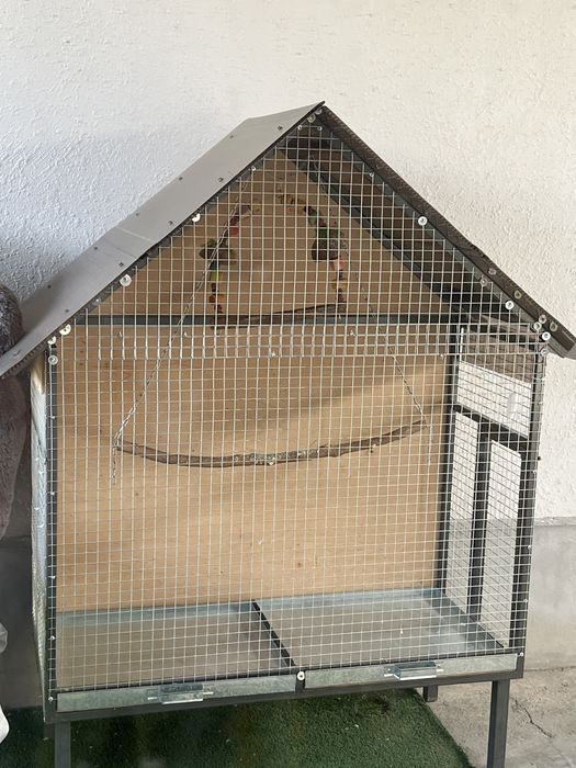 Кушлар учун Вольер сотилади холати идеал,нархини келишамиз