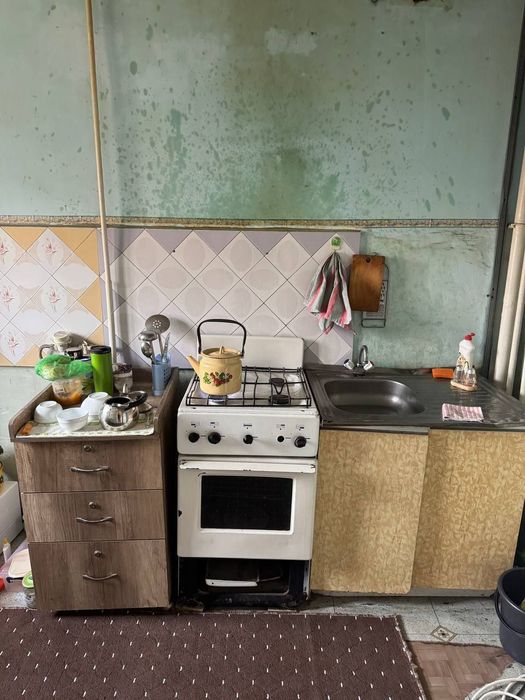 1 ком. квартира, 42 м². Сергели (ярмарка 300 м!). Дом - галерейка.