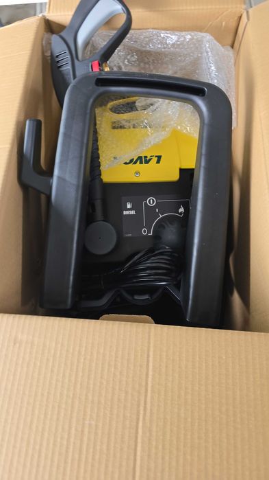 aparat de spalat cu presiune lavor / face apa calda 80*145 bari 2300w