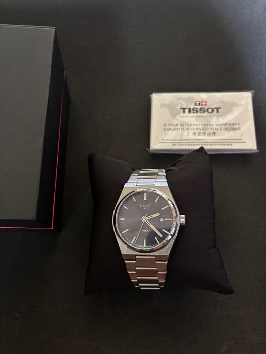 Tissot часовник син цвят