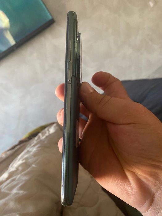 Oneplus 12 зеленый