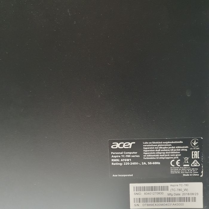 Настолен Компютър Acer Aspire TC-780 с периферия