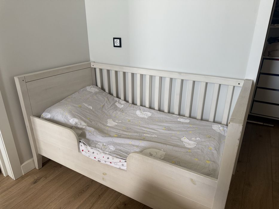 Деревянная кровать nikkos