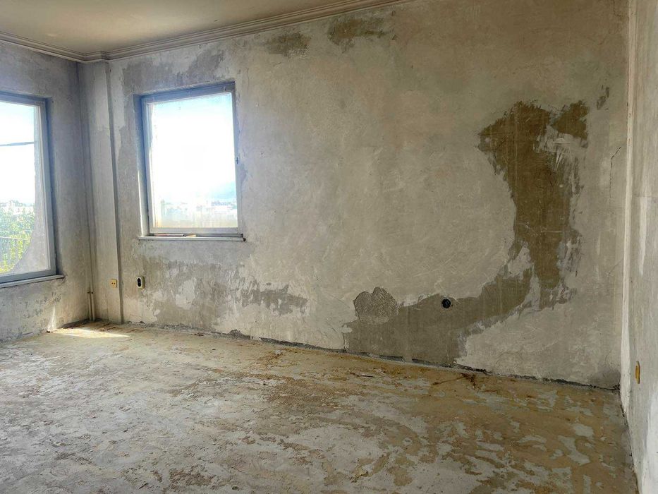 Продава се Тристаен апартамент в Пловдив, Въстанически - 98 кв.м за 1058 €/кв.м - Снимка #3