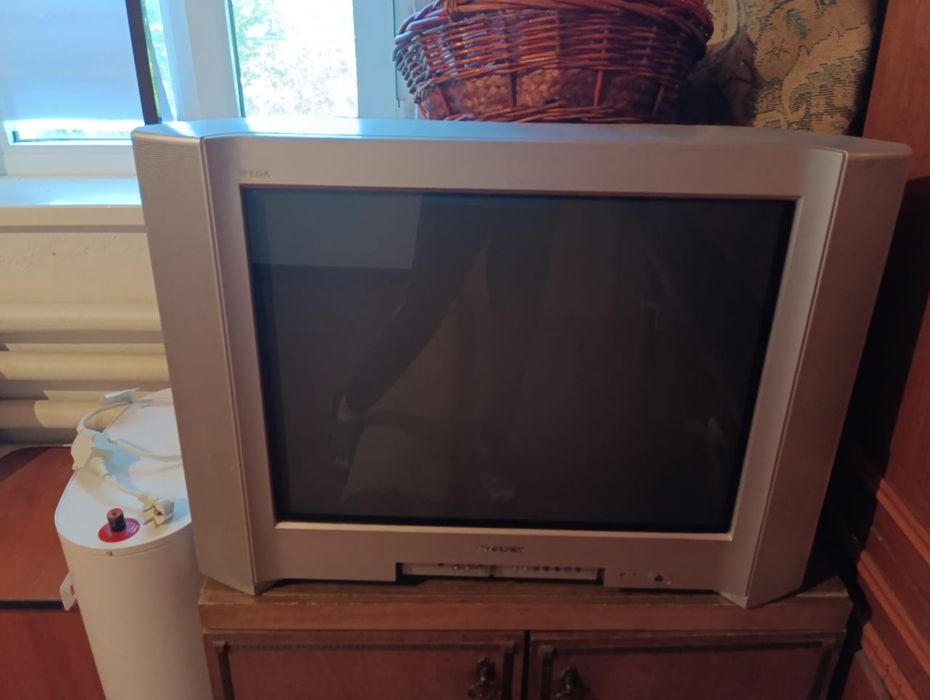 Телевизор самсунг