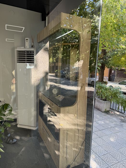 Фризьорски Шкаф за екстеншъни и шкаф с чекмеджета