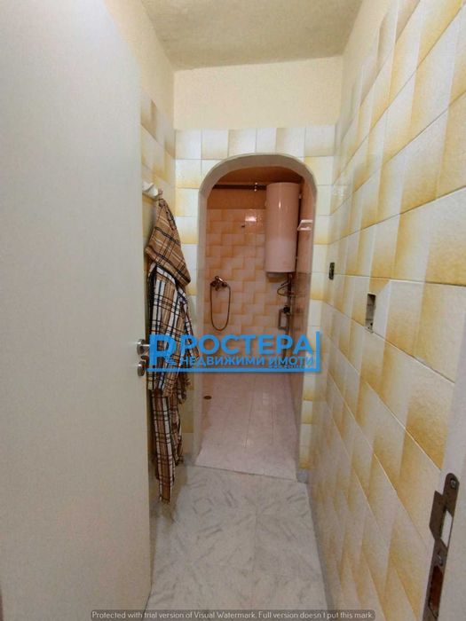 Продава се Четиристаен апартамент в Търговище, Център - 95 кв.м за 1155 €/кв.м - Снимка #17