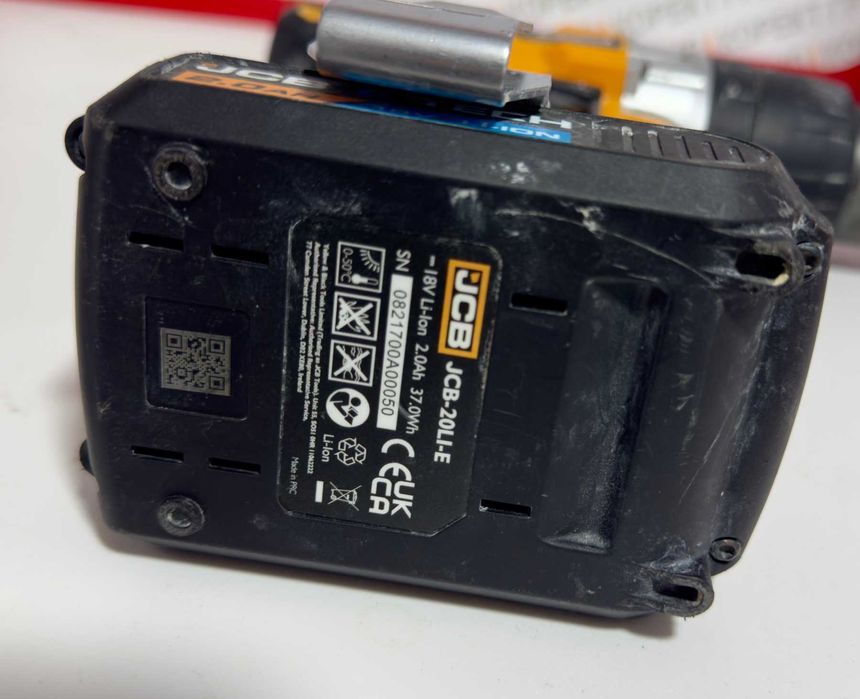 Акумулаторен ударно-пробивен винтоверт JCB 18CD-B-E