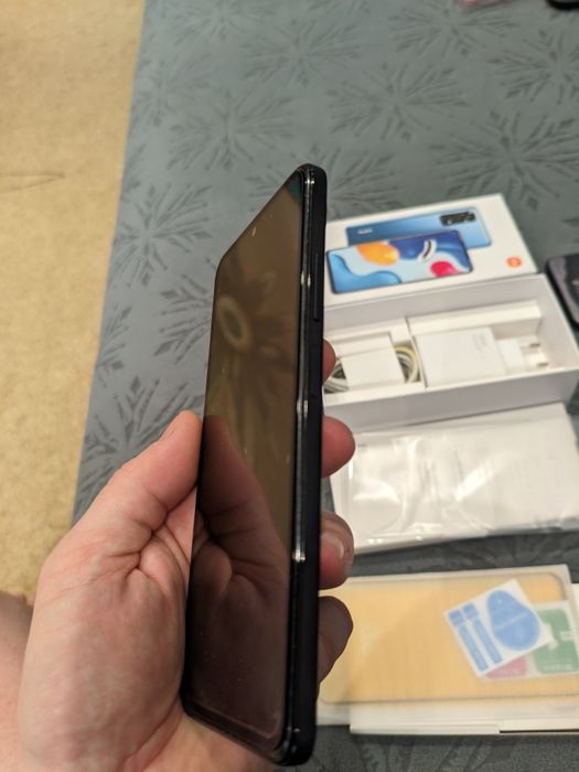 Продам Redmi Note 11S