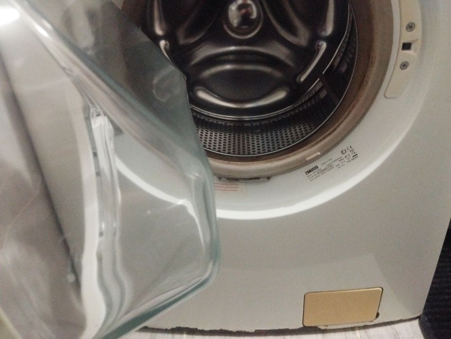 Продам стиральную машину