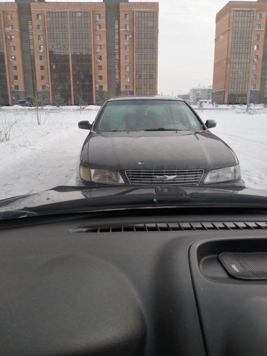 Продам Нисан максимум 1995 года