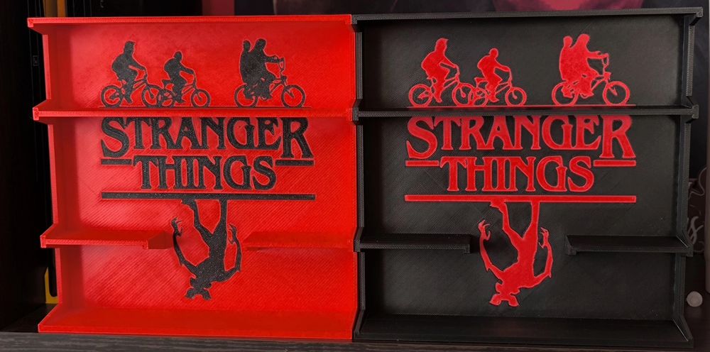 3D принтирана поставка за фигурки – Stranger Things Edition