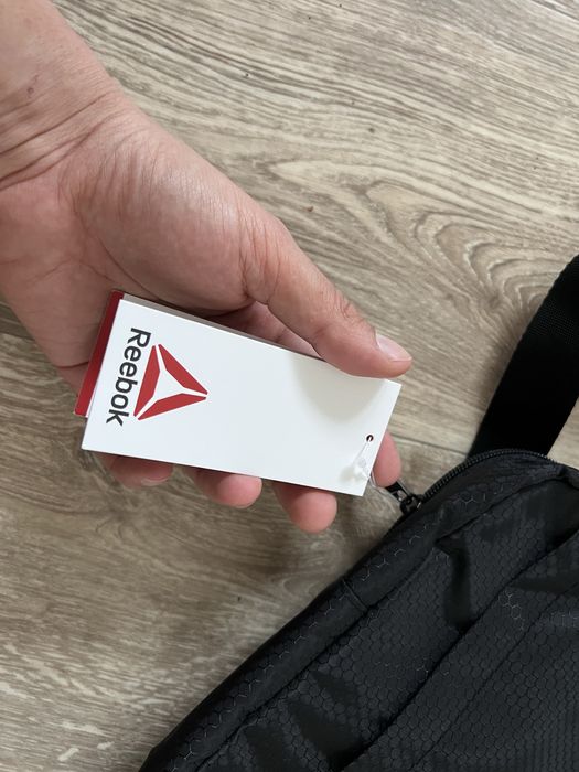 Сумка бананка плечевая Reebok