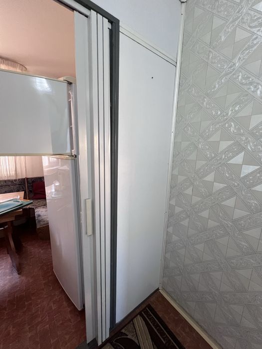 Стеновые панели + 3 двери, срочно