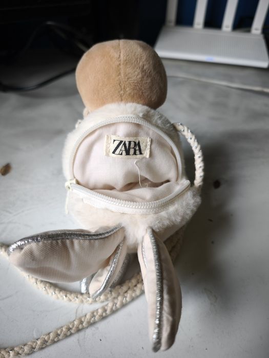 Чантичка на Зара