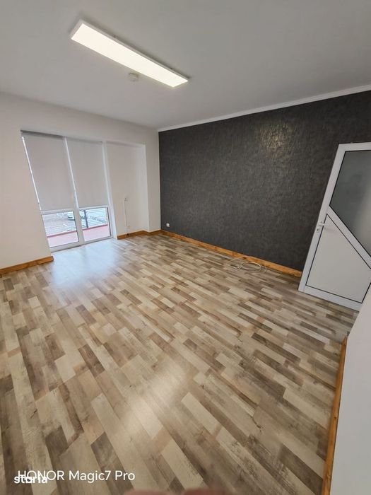 Duplex | Centrul Civic | Spatiu Birouri | Centrala proprie | 2 intrari