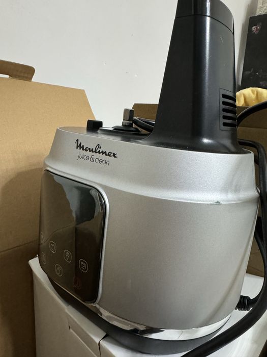 Продам соковыжималка Moulinex