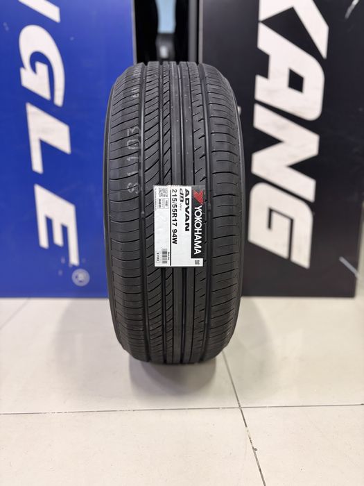 Шины 215/55/R17 Yokohama V552