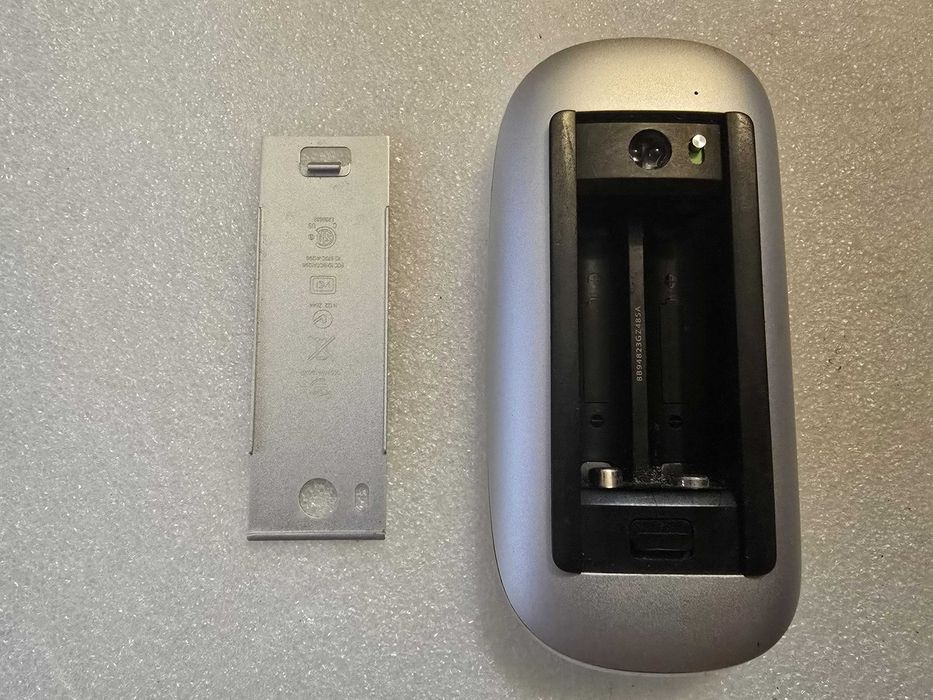 Mouse Apple Magic Wireless, A1296 Laser, Bluetooth