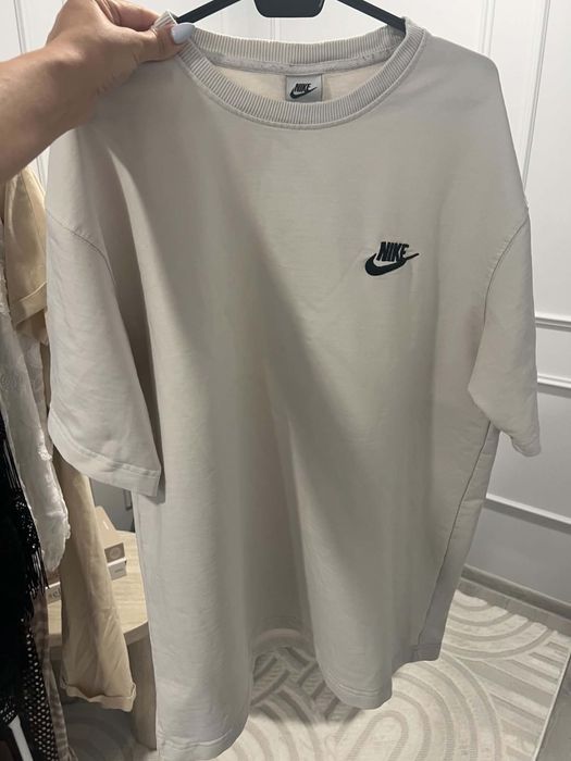 Спортна тениска Nike