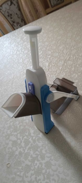 Продам овощерезку
