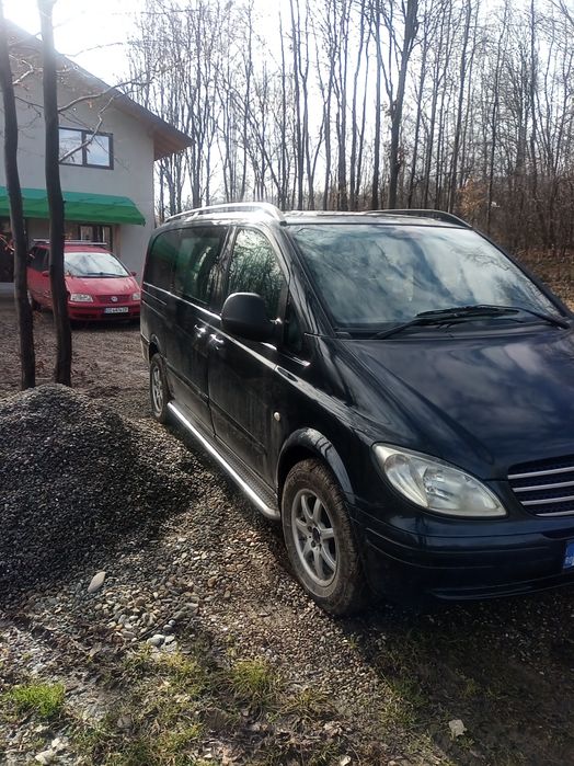 Vând Mercedes Vito