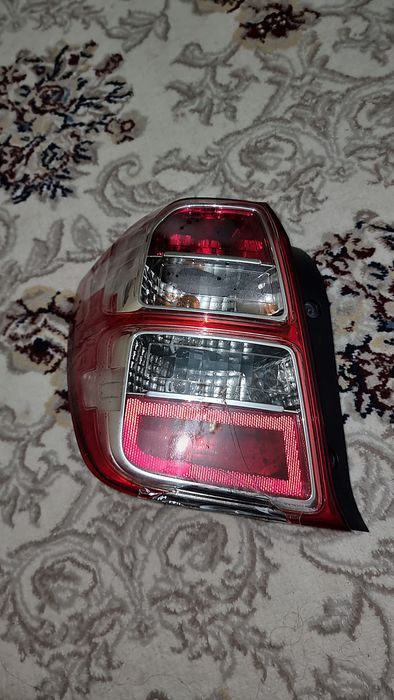 Cobalt stop faralari sotiladi.