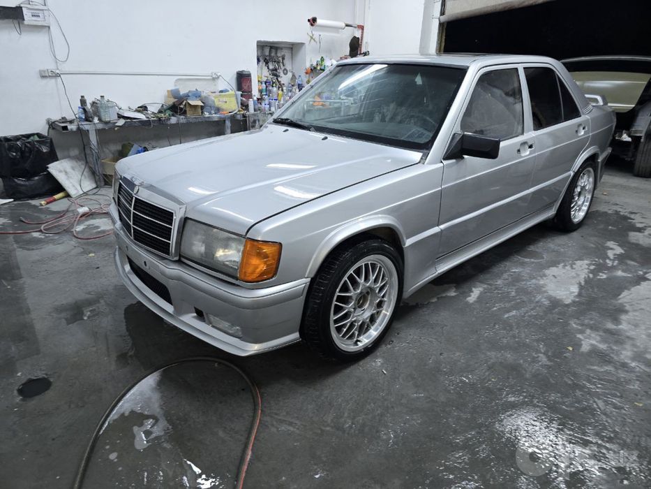 W201-190 кузов срочно сотилади