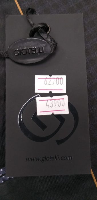 Срочно Продам мужской костюм