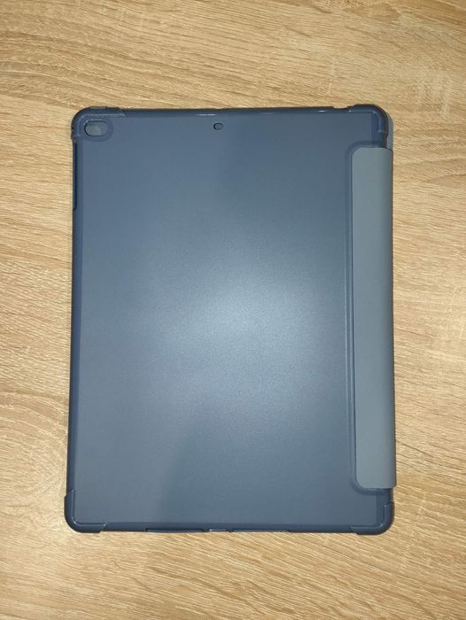 Кейс за iPad 5-9.7"