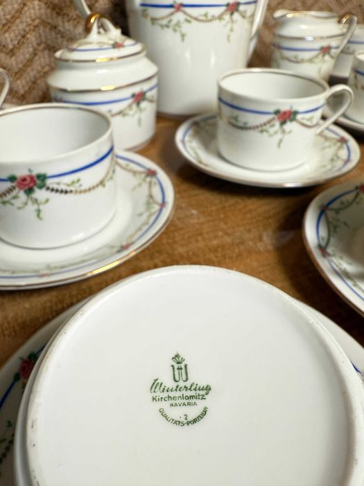 Set ceai porțelan Bavaria, 12 persoane, decor floral și margini aurii