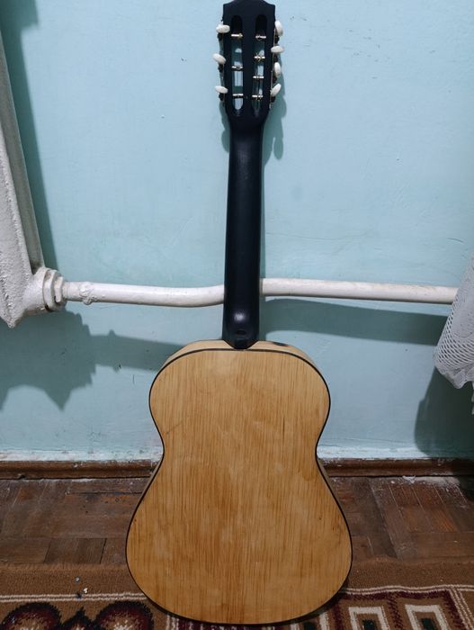 семиструнная гитара