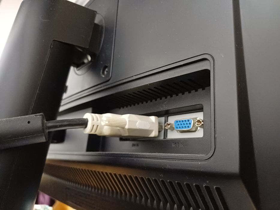 Монитор Samsung BX2340