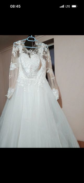 Rochie mireasă albă