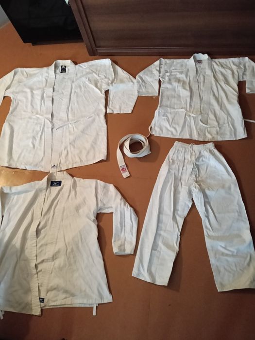 Кожаные плащи и кимоно