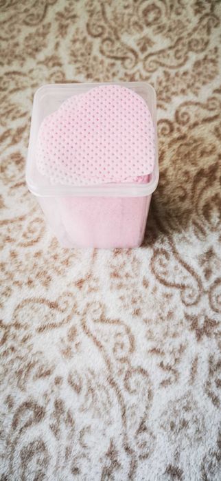 Електрическа пила за нокти, лед лампа, лакове и още неща за маникюр