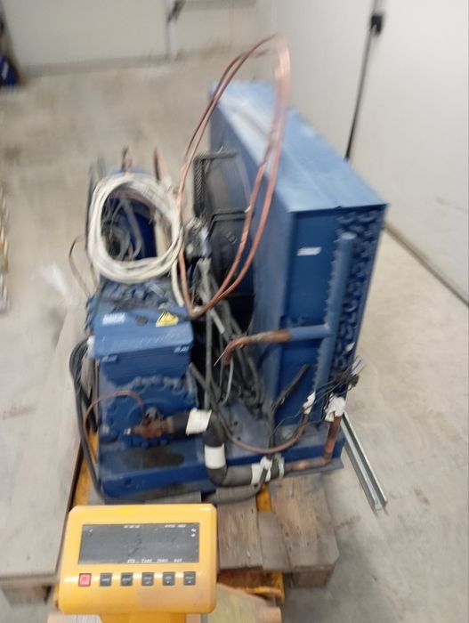 Продавам хладилен агрегат