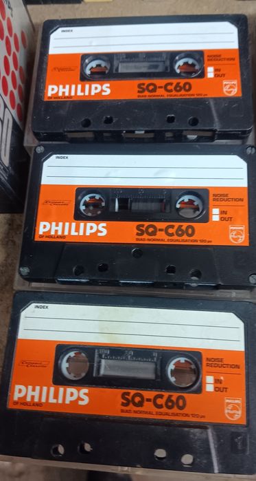 Аудио касети PHILLIPS