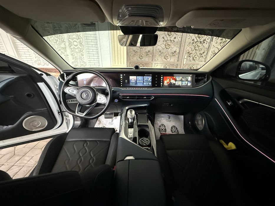 Voyah Free Full electro