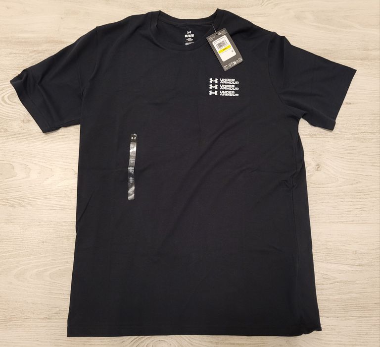 Tricou Under Armour, mărime M, nou, cu etichetă