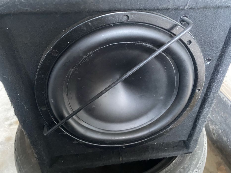 Альпин элемент саб сабвуфер