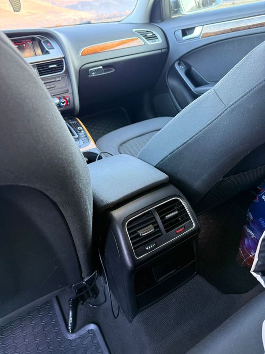 AUDI A4 B8 2.0 TDI