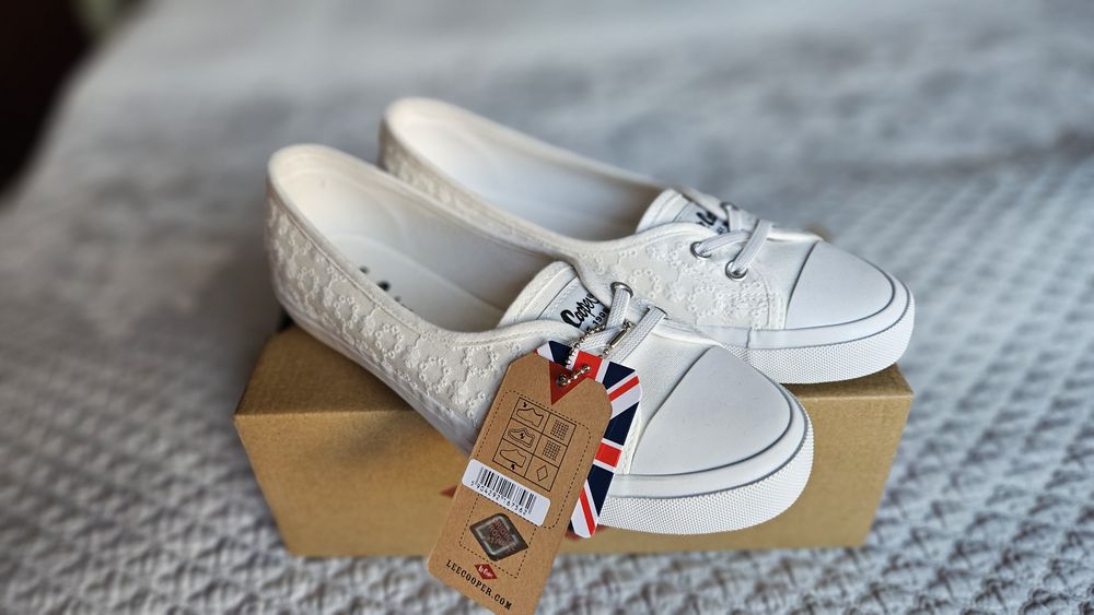 Нови обувки Lee Cooper 41 размер