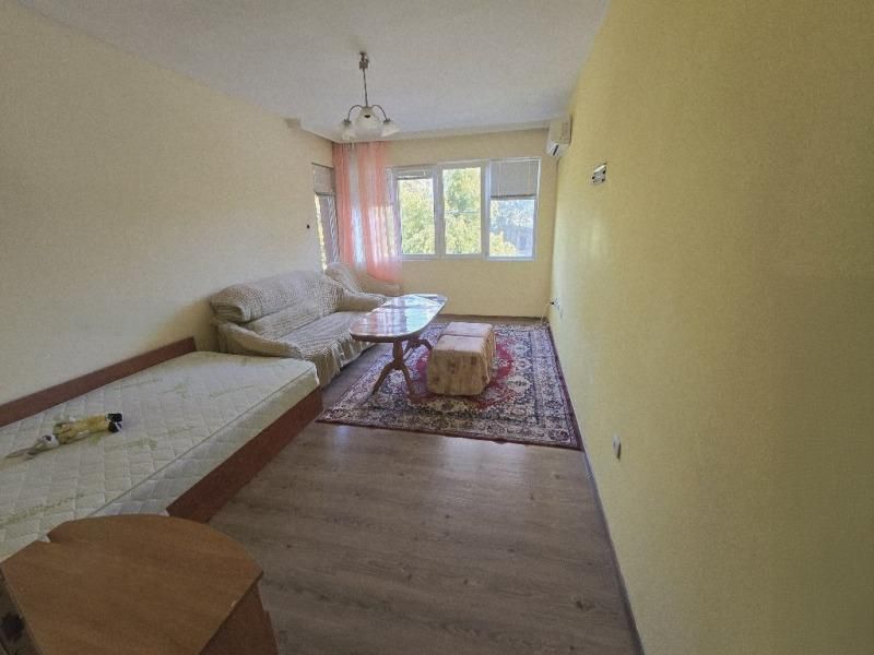 Дава се под наем Двустаен апартамент в Пловдив, Каменица 2 - 70 кв.м за 382.5 € - Снимка #1