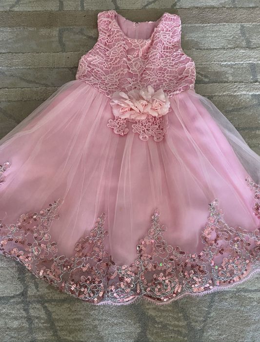 Продам детское платье