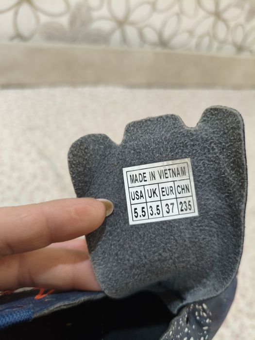 Детский обув на Мальвика и девушек 33.34..35..37 размеры